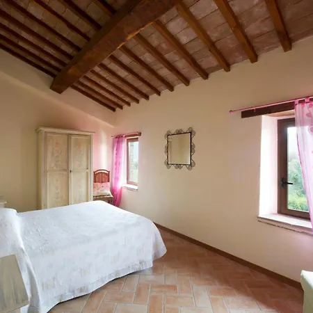 Сasa de vacaciones Casale Santomanno *